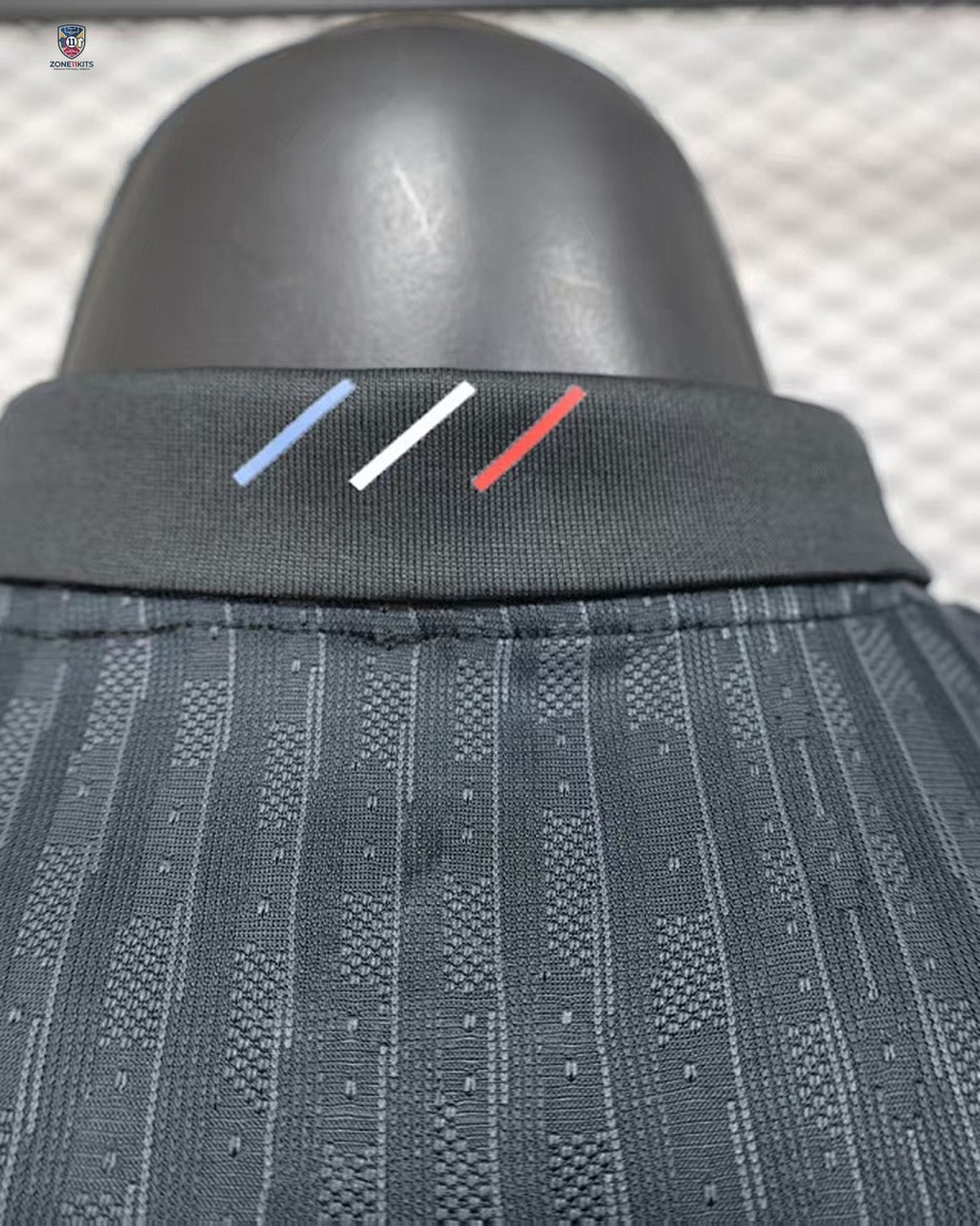 Paris Saint-Germain Jordan Fourth Kit 2025/26 | Jordan Brand | Dri-FIT ADV | Player Version