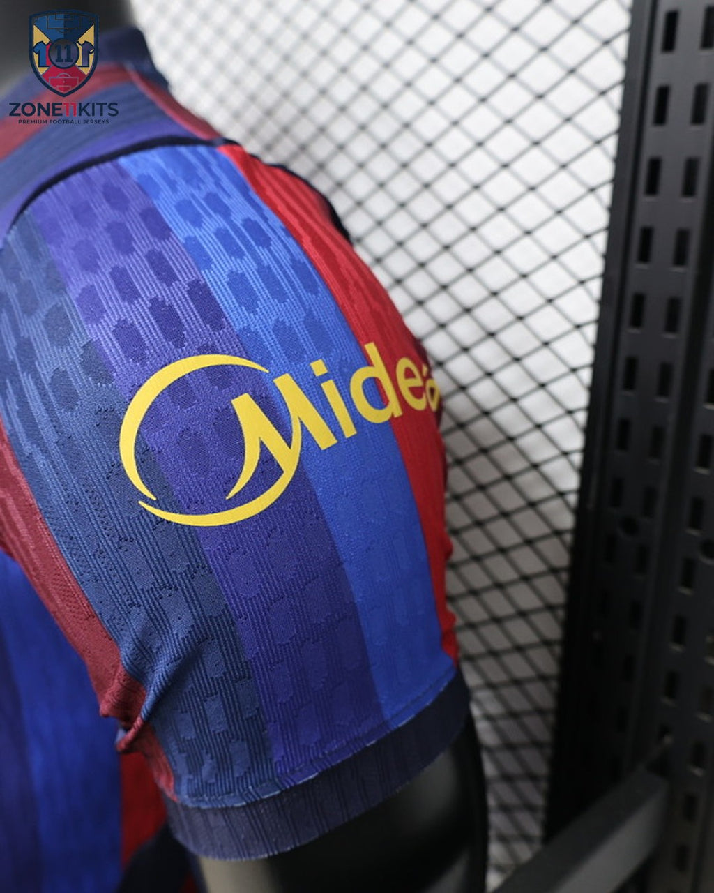 FC Barcelona 2026/27 - Détail manches