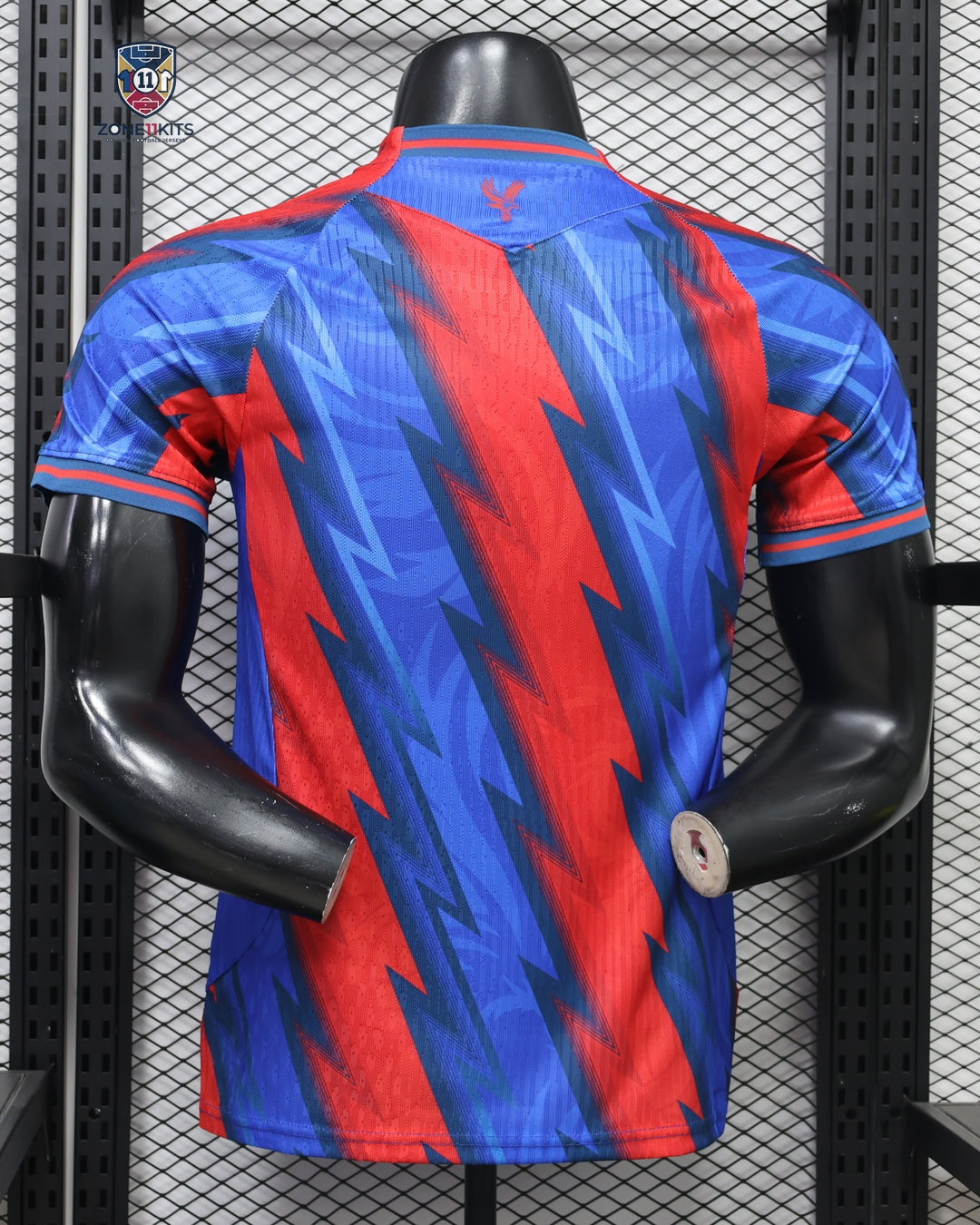Crystal Palace home kit 2025/26 - detail
