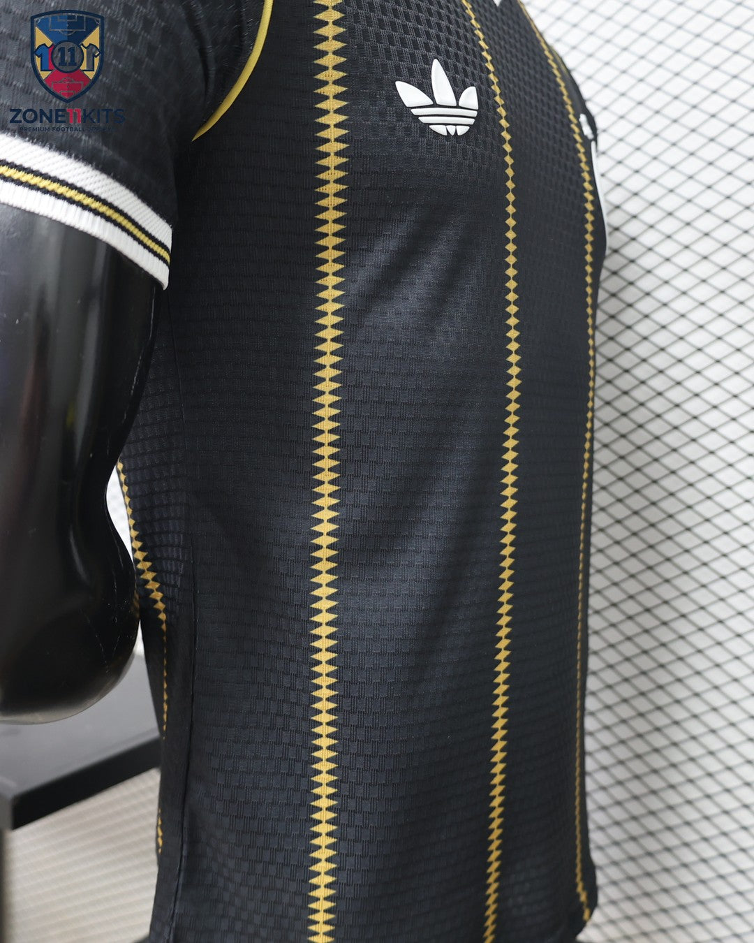 Maillot Allemagne Édition Spéciale 2025/26 noir - manche et trèfle
