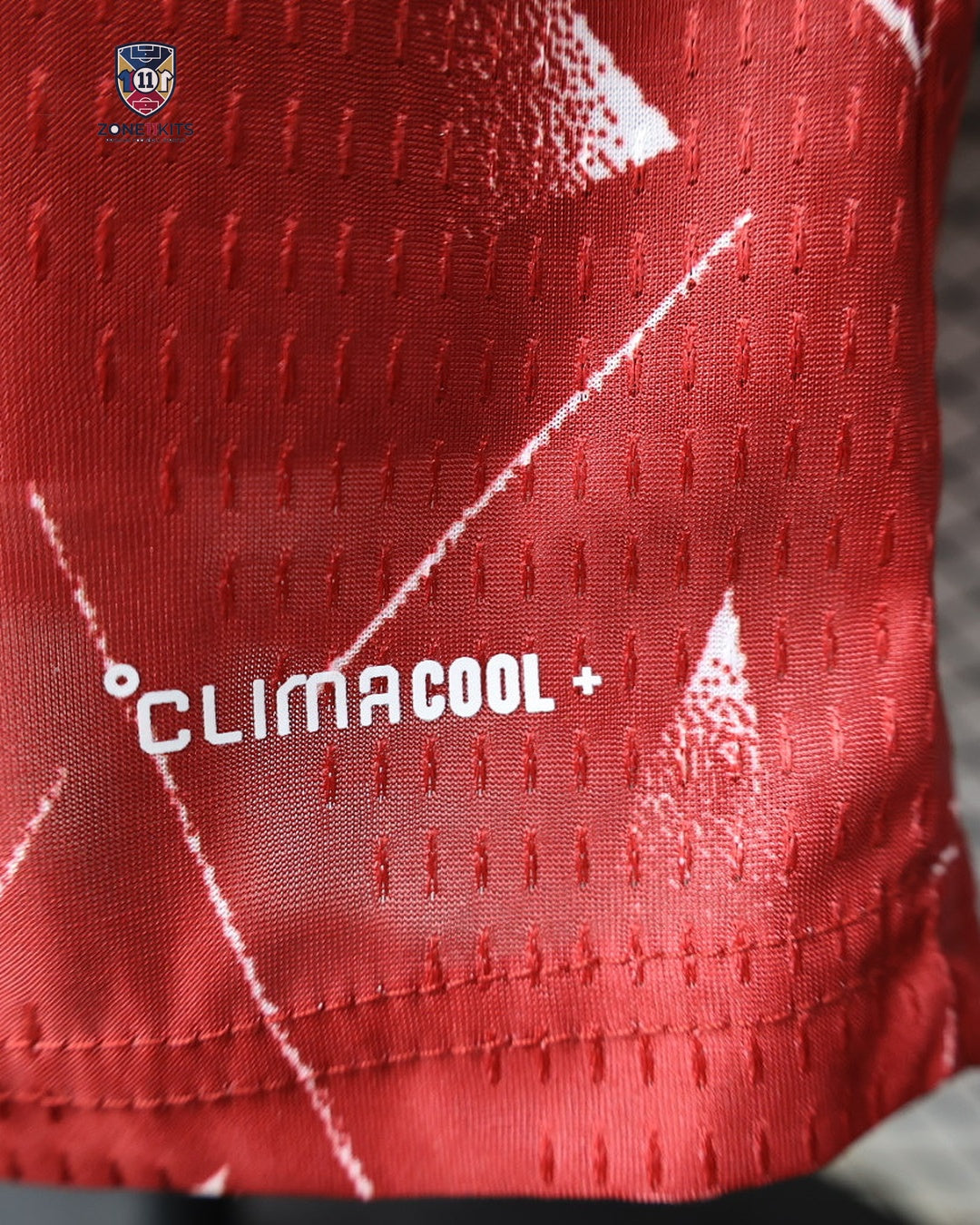 Liverpool Home Kit 2026/27 Long Sleeve Player Version - detail 5