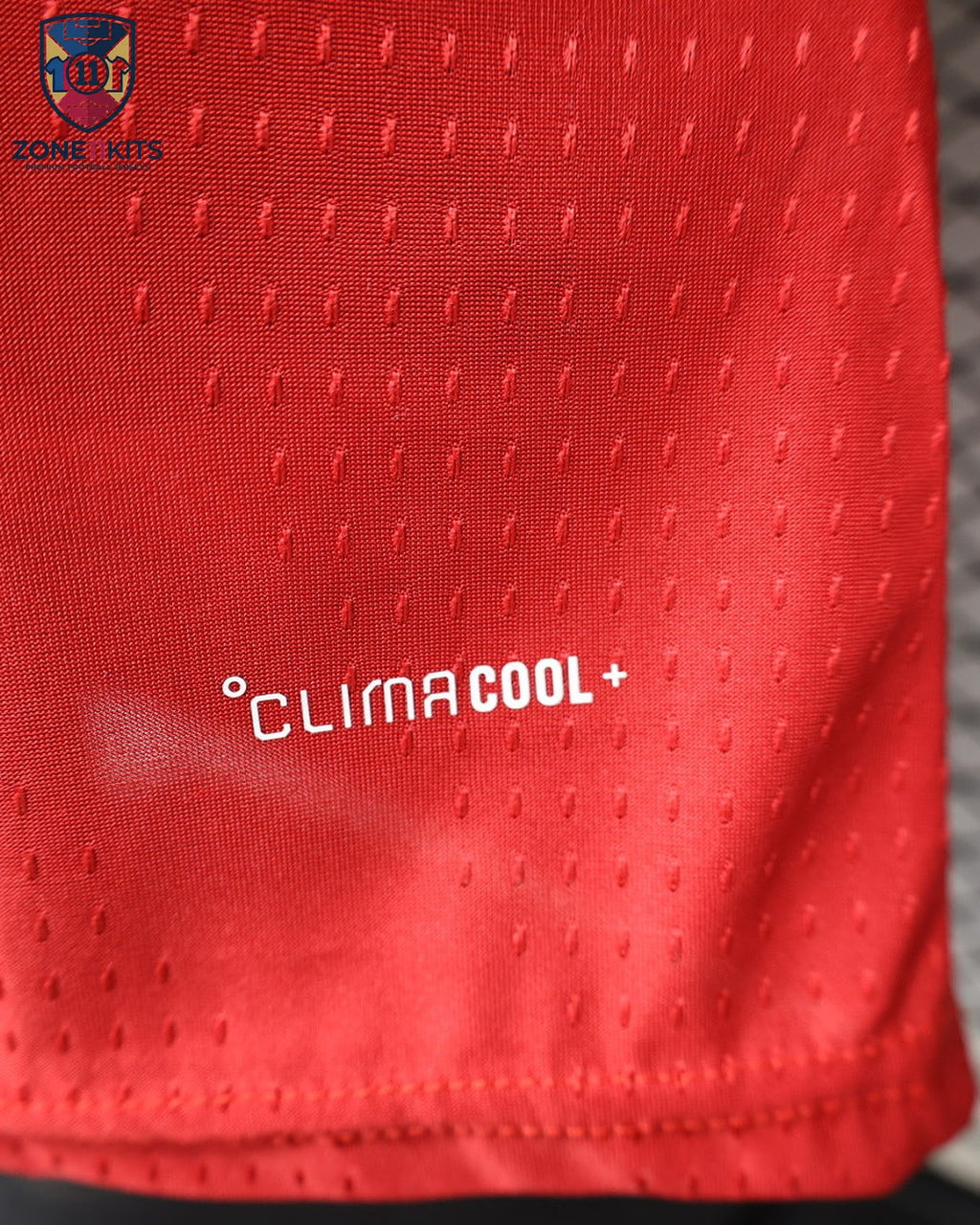 Manchester United Maillot Domicile 2026/27 Adidas Player Version - Vue 4