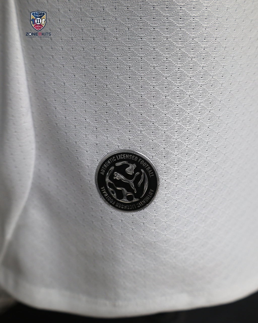 Olympique de Marseille home kit 2026/27 - view 5